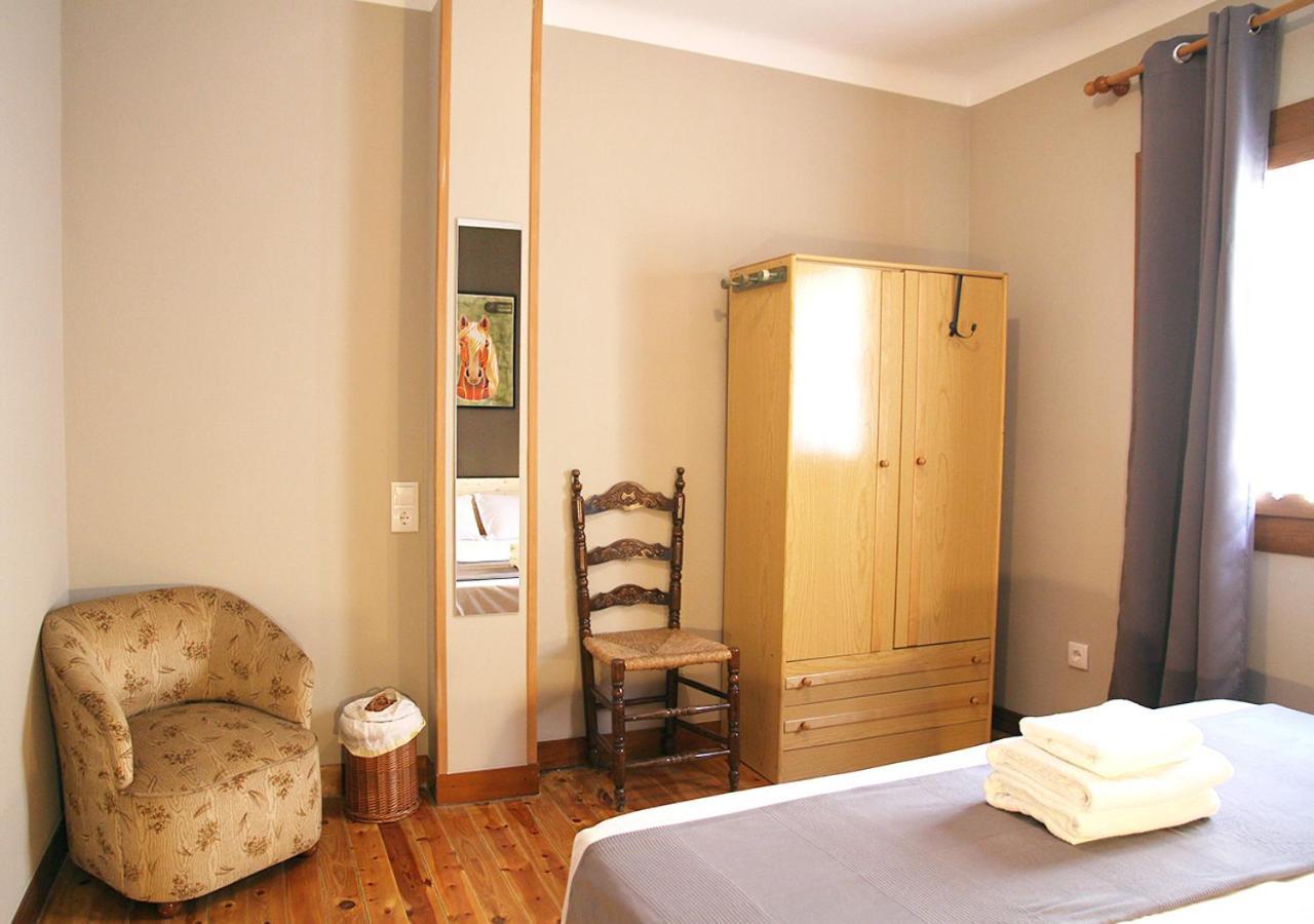 Hostal Fonda Prat Puigcerda Exterior photo